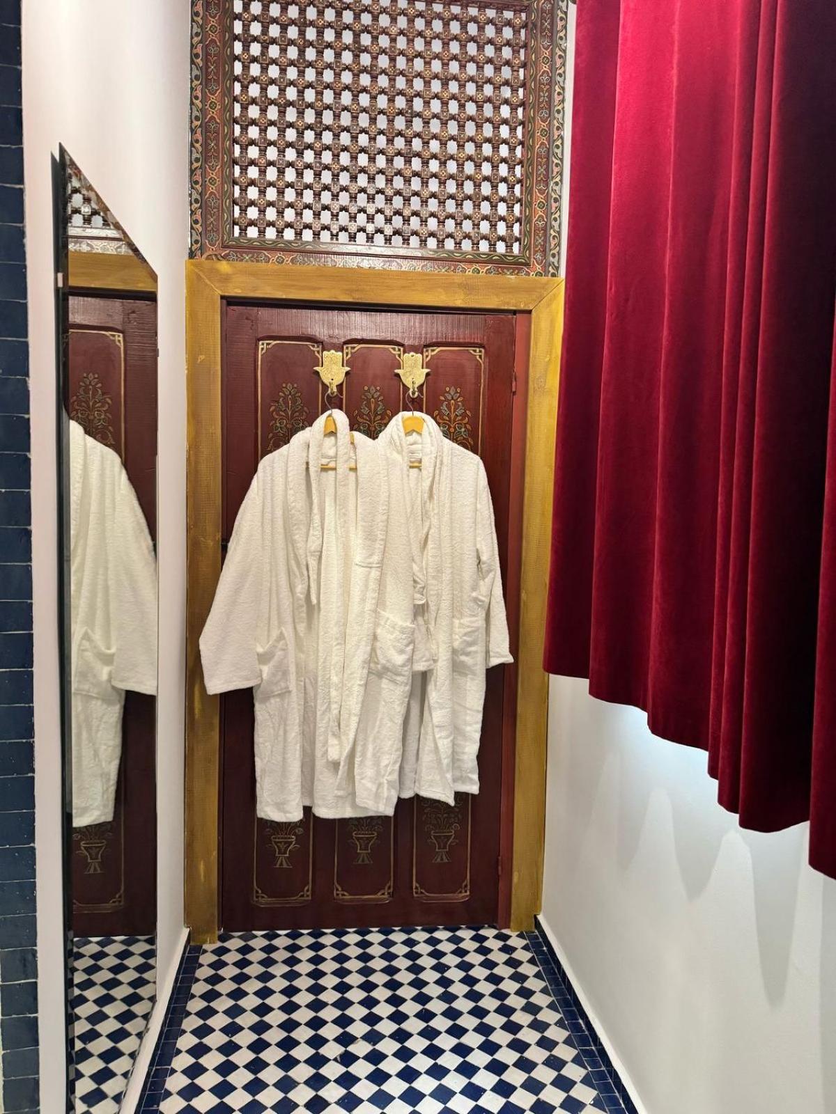 Riad Dar Laura فاس المظهر الخارجي الصورة